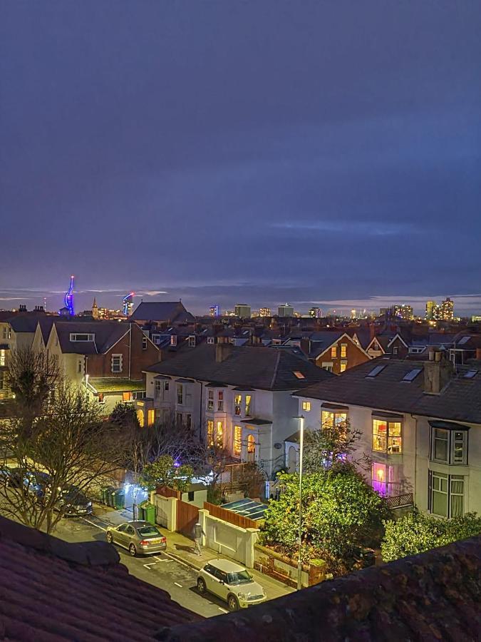 Southsea Royale James Bond 3 Bed Cool Penthouse, Seafront Parking Portsmouth Extérieur photo