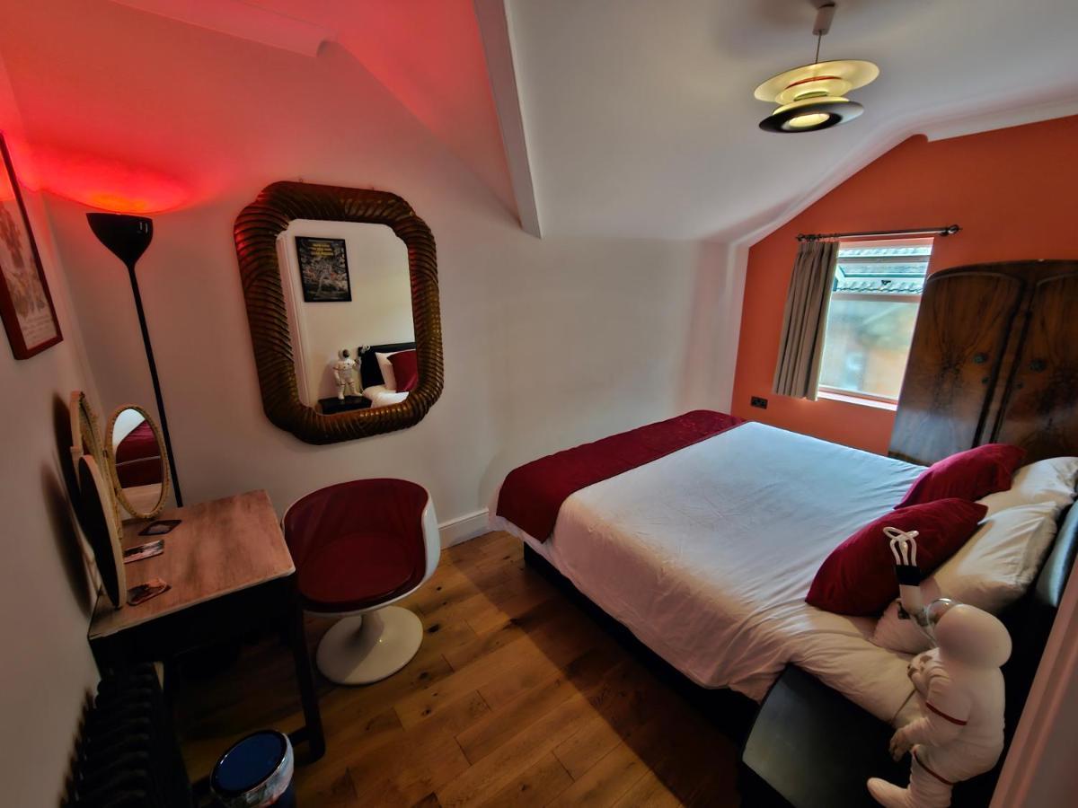 Southsea Royale James Bond 3 Bed Cool Penthouse, Seafront Parking Portsmouth Extérieur photo