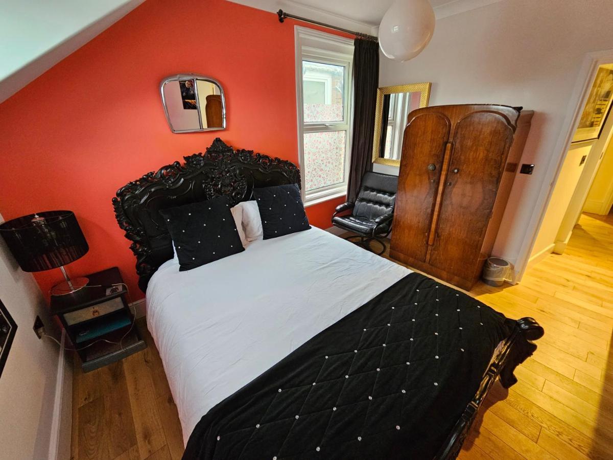 Southsea Royale James Bond 3 Bed Cool Penthouse, Seafront Parking Portsmouth Extérieur photo