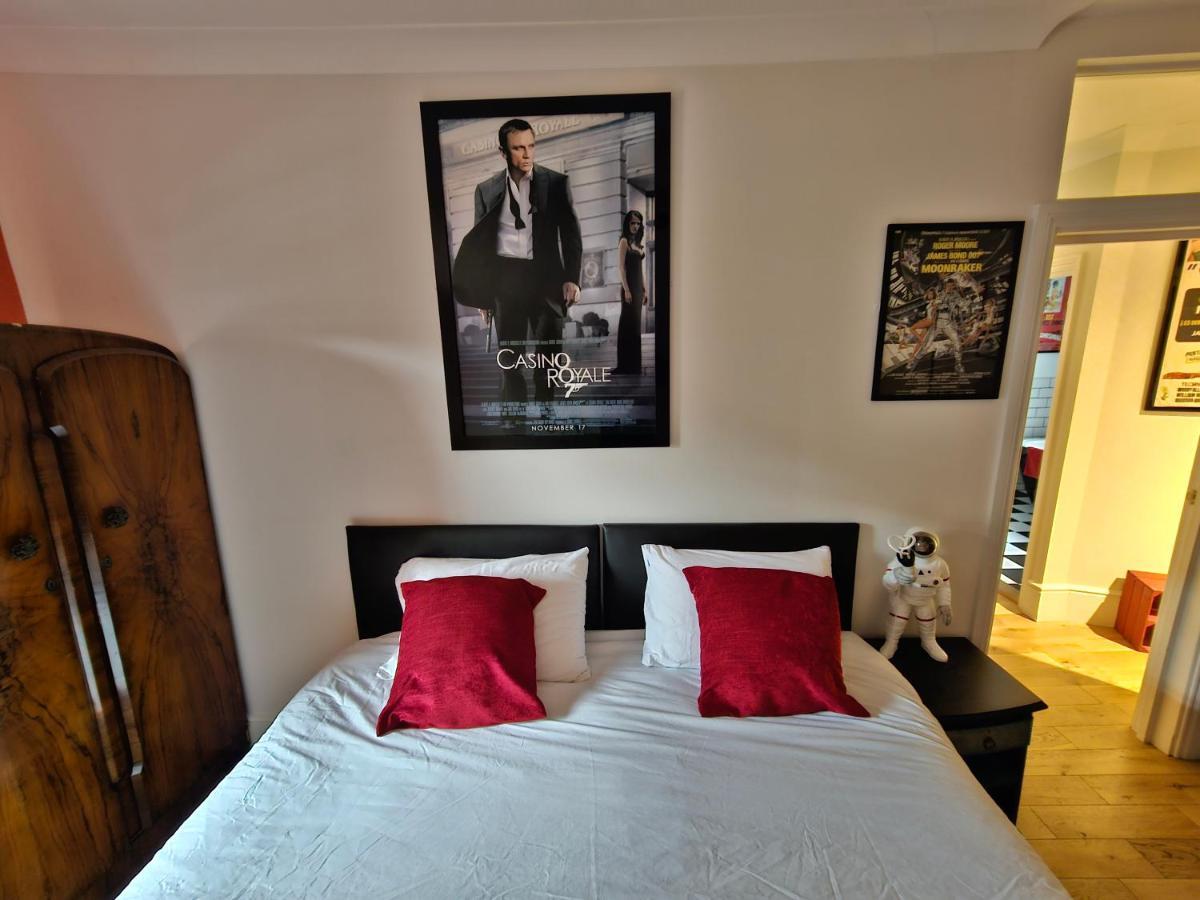 Southsea Royale James Bond 3 Bed Cool Penthouse, Seafront Parking Portsmouth Extérieur photo