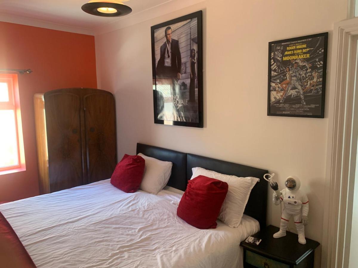 Southsea Royale James Bond 3 Bed Cool Penthouse, Seafront Parking Portsmouth Extérieur photo